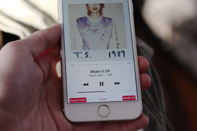 jessie-char-taylor-swift-shake-it-off