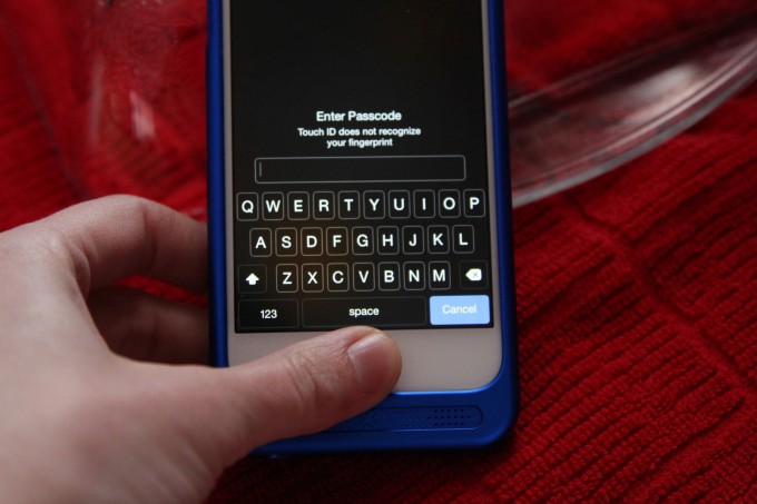 jessie-char-touch-id-no-recognize