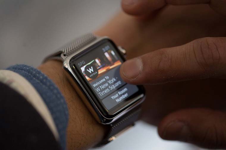 02-Apple-Watch-Skin-Interface