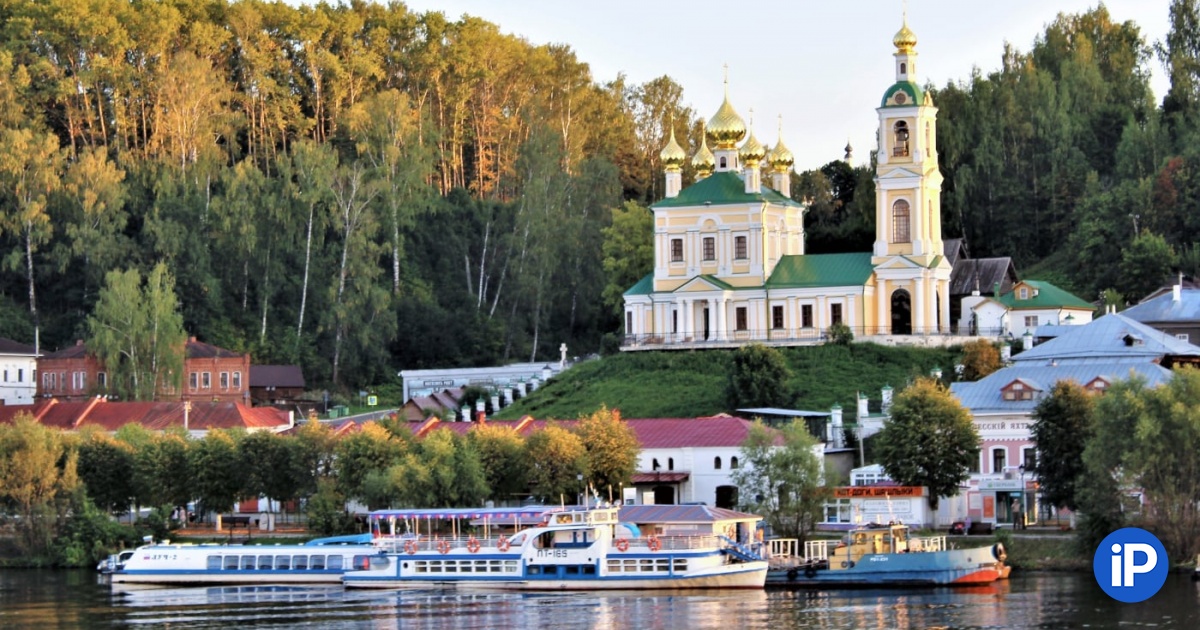 fbimg.php?img=https%3A%2F%2Fwww.iphones.