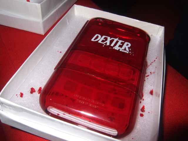 Blood case. Декстер коробка с кровью.