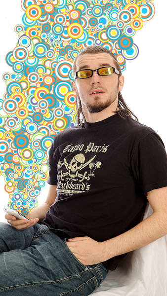 iphone-boy-30 iphone-boy-30