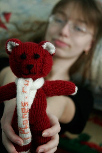 Ксения Шмелева: медведь и яблоко