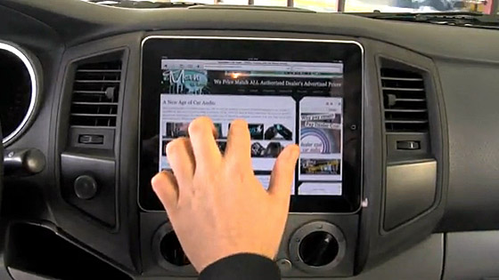 iPad встроили в Toyota