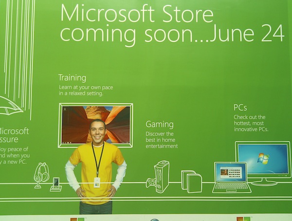 Microsoft открывает магазин рядом с Apple Store… 24 июня