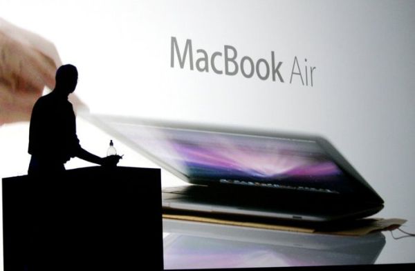 Новый Macbook Air во второй половине 2010 года?