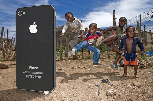 iPhone 4 добирается до Южной Африки