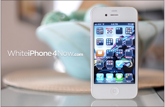 17-летний американец заработал $40 тыс. на торговле запчастями от белого iPhone 4