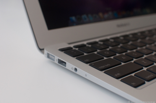 MacBook Air признан лучшим среди небольших ноутбуков