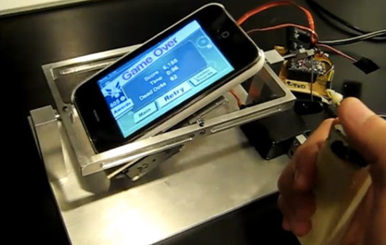 Невероятный джойстик для iPhone