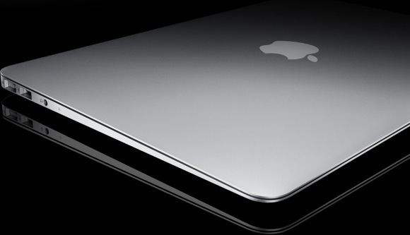 Apple изучает заинтересованность пользователей MacBook Air в 3G-модеме