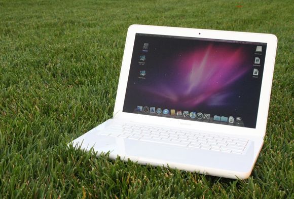 Немного о «прошках» и судьбе белого MacBook