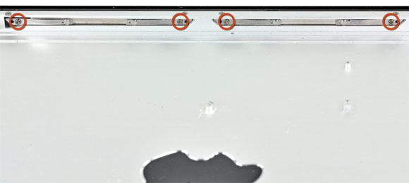 Магниты в iPad 2