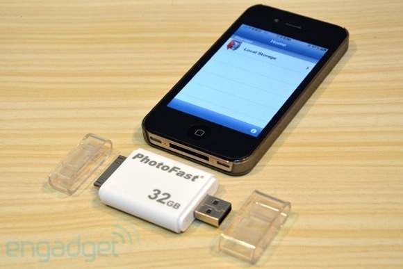PhotoFast создала USB-накопитель c 30-пиновым разъемом для iГаджетов