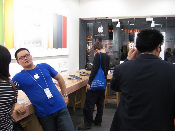 Китайцы подделывают Apple Store
