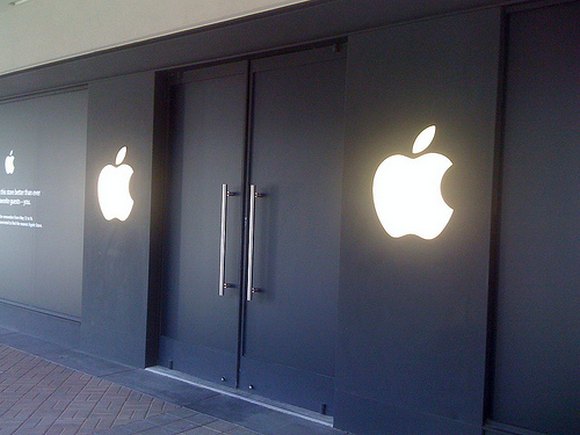 Ассортимент Apple Store обновится в четверг