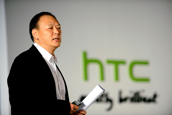 У HTC появился аргумент для переговоров с Apple