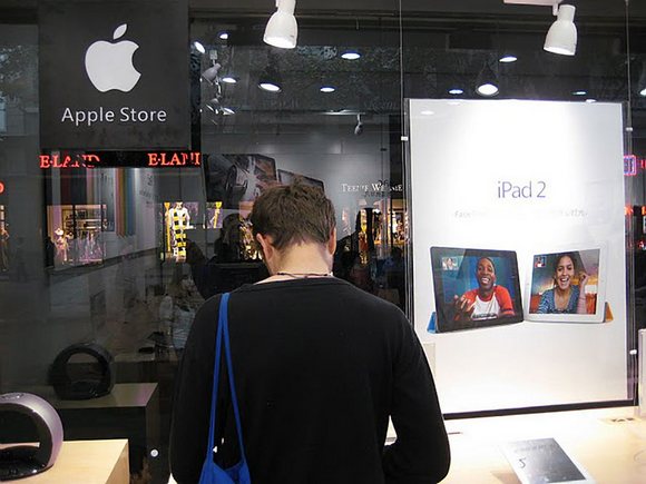 Еще 22 поддельных Apple Store в Китае