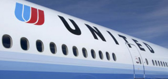 United Airlines отказывается от бумаги в пользу iPad