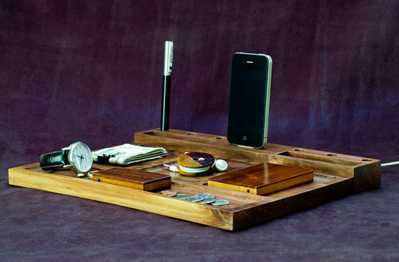 Универсальный док для iPhone от Acoustic Design