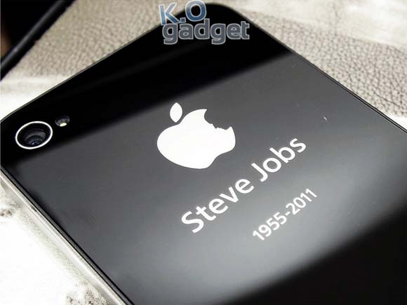 Моддинг iPhone в память о Стиве