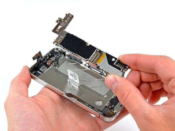 iPhone 4s получит 512 МБ оперативной памяти