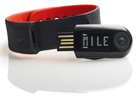 Nike+ FuelBand плюс iPhone: качай энергию
