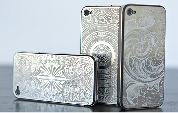 Skinit Etched Metal Plates: как в iPhone 4/4S сменить стекло на сталь без отвертки