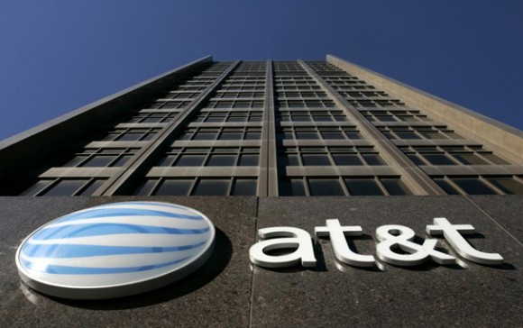 Пользователь iPhone выиграл дело против AT&T