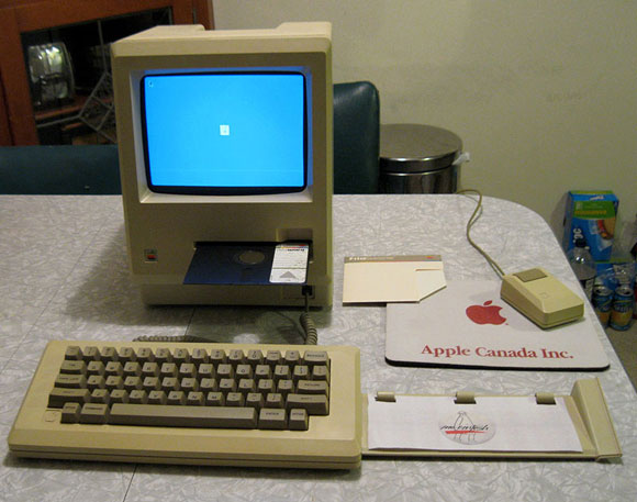 Самый древний Macintosh  в рабочем состоянии продается за $100 тыс.