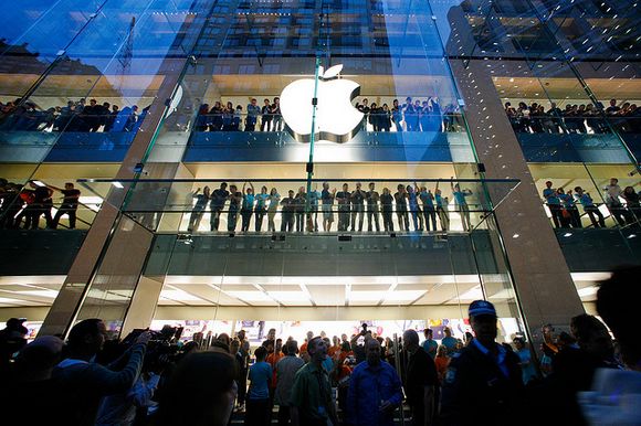Новые правила для сотрудников Apple Store