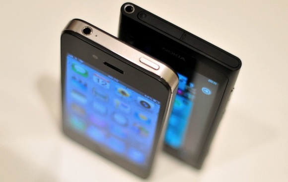 Nokia зарабатывает не с Lumia, а с iPhone
