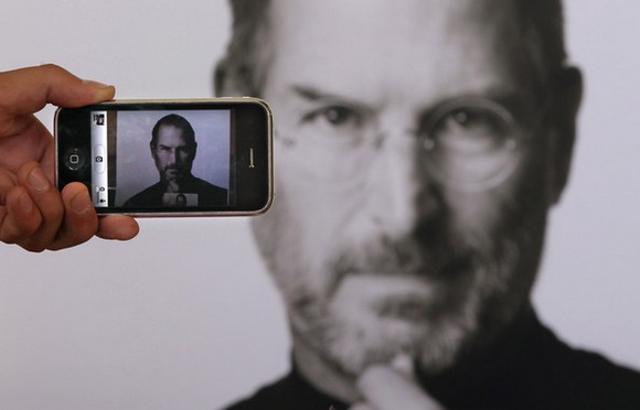 Стив Джобс одобрил дизайн нового iPhone