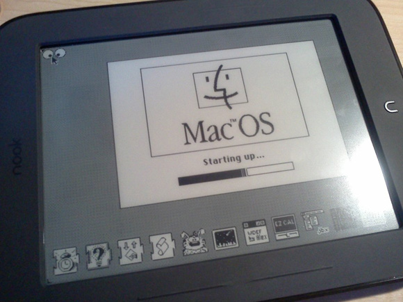 Энтузиаст превратил E-Ink ридер в классический Mac