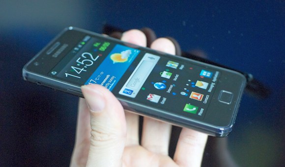 Apple хочет запретить 8 смартфонов Samsung