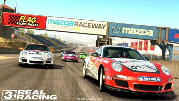 Real Racing 3 и FIFA 13