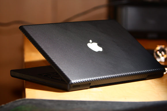 Патент Apple указывает на карбоновые корпуса для MacBook