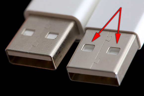 Кабель Lightning застревает в USB-разъёме