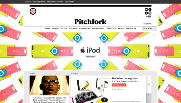 Линейку iPod рекламируют на сайте Pitchfork