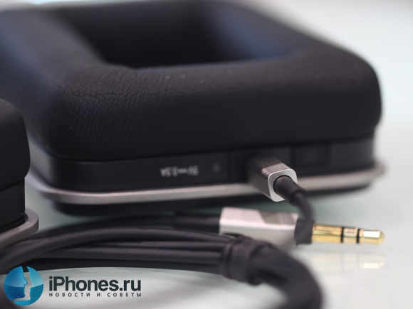 Harman/Kardon Bluetooth Wireless Over-Ear Headphones