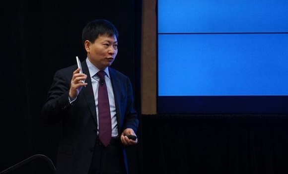 Руководитель Huawei считает, что без Стива Джобса у Apple нет инноваций