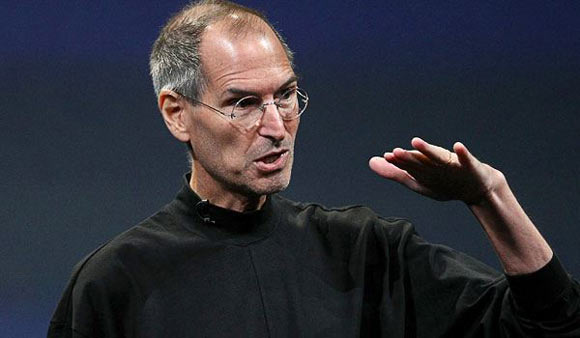 Стив Джобс угрожал Palm судом за переманивание сотрудников Apple