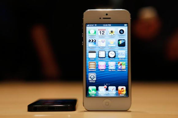 Apple впервые стала лидером по потреблению веб-трафика смартфонами