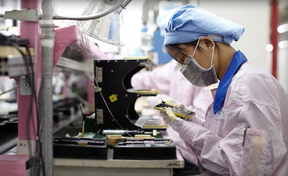 Foxconn нанимает сотрудников для производства iPhone 5S