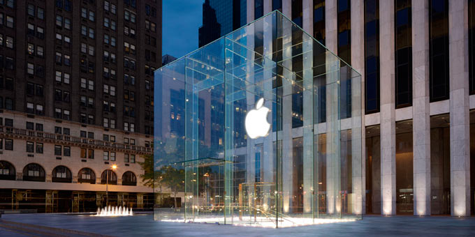 Apple приняла на работу бывшего вице-президента Levi’s