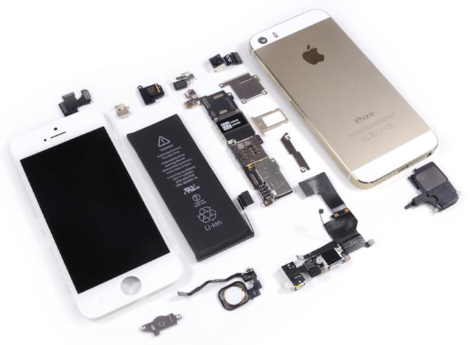 Стоимость компонентов iPhone 5s и iPhone 5c