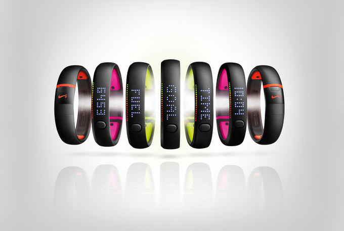 Nike официально представила FuelBand второго поколения. Крепче, экономичней, следит за сном