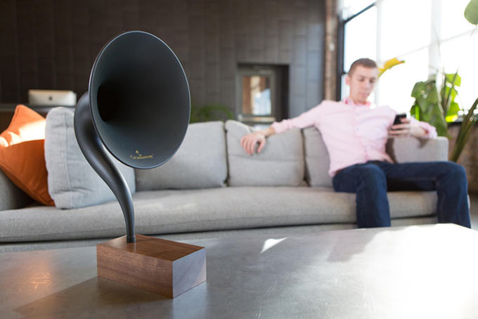 Gramovox. Bluetooth-граммофон для iPhone и не только