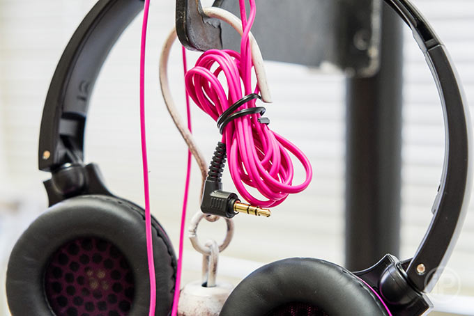 13-Pioneer-Headphones-MJ