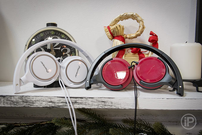 20-Pioneer-Headphones-MJ